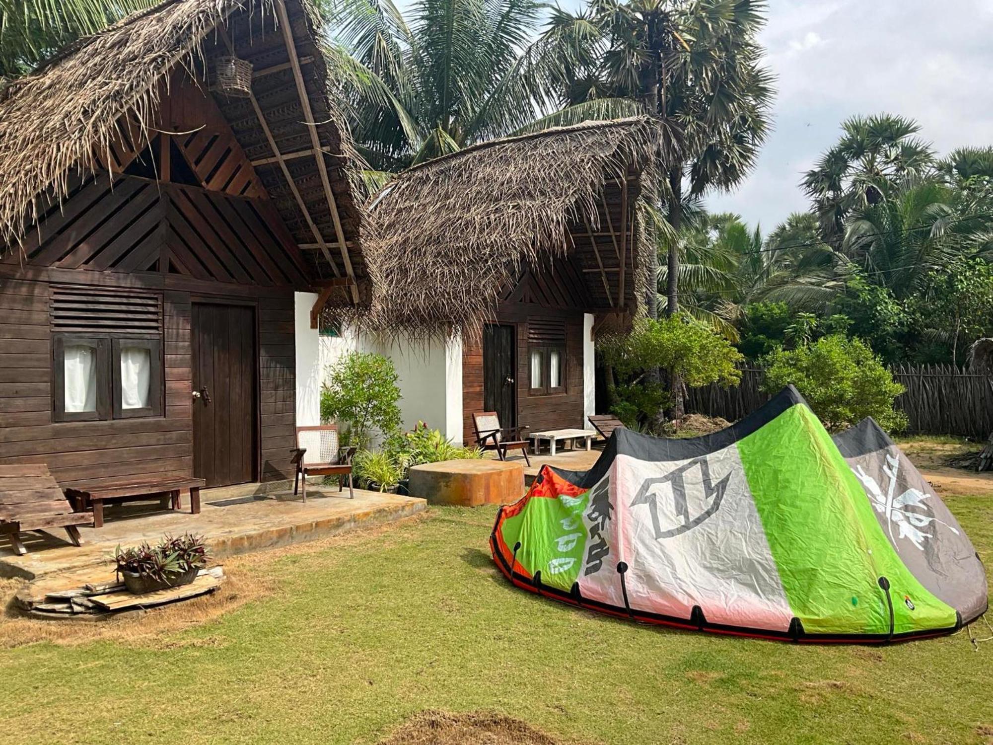 Kitelife Resort Kalpitiya Exterior photo